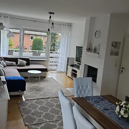 Fuer Gaeste Mit Niveau,monteurewohnung Mit 3 Separaten Schlafzimmern,parkplatz Fuer Grosses Fahrzeug Vorhanden 8,5m Lang * Wadersloh