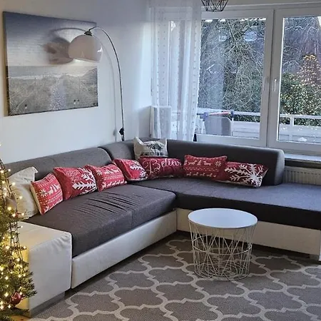 Apartman Fuer Gaeste Mit Niveau,monteurewohnung Mit 3 Separaten Schlafzimmern,parkplatz Fuer Grosses Fahrzeug Vorhanden 8,5m Lang Wadersloh