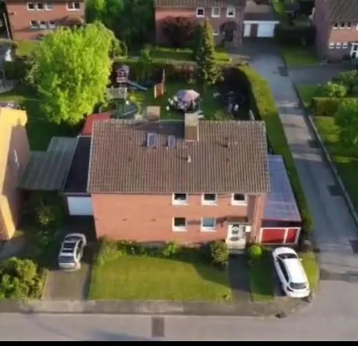 Fuer Gaeste Mit Niveau,monteurewohnung Mit 3 Separaten Schlafzimmern,parkplatz Fuer Grosses Fahrzeug Vorhanden 8,5m Lang 公寓 瓦德斯洛