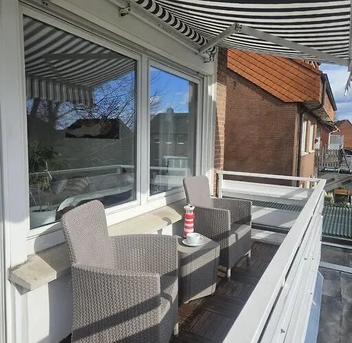 Fuer Gaeste Mit Niveau,monteurewohnung Mit 3 Separaten Schlafzimmern,parkplatz Fuer Grosses Fahrzeug Vorhanden 8,5m Lang *