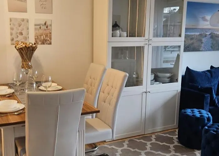 Fuer Gaeste Mit Niveau,monteurewohnung Mit 3 Separaten Schlafzimmern,parkplatz Fuer Grosses Fahrzeug Vorhanden 8,5m Lang